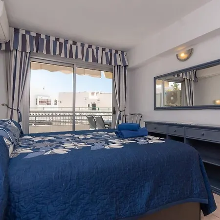 Santa Maria 67 - Two Bed אדחה