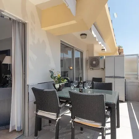 Santa Maria 67 - Two Bed דירה *