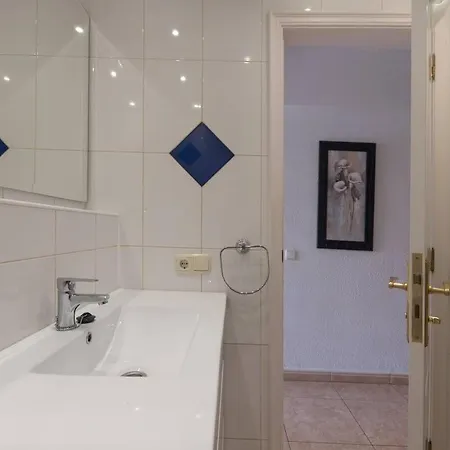 Santa Maria 67 - Two Bed * אדחה